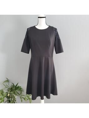 London Times Short Sleeve Lace Shoulder Dress 12